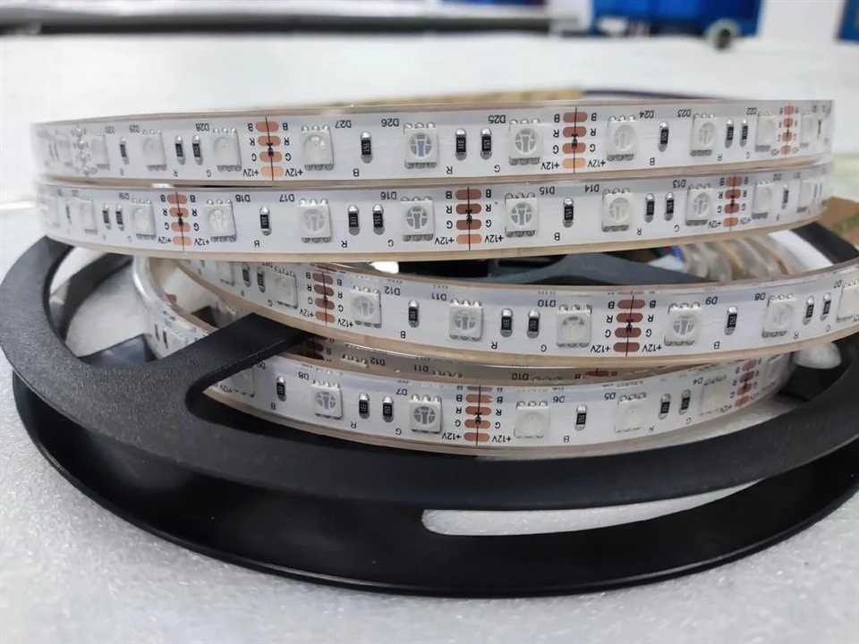 Dải Led Ip67 Rgb